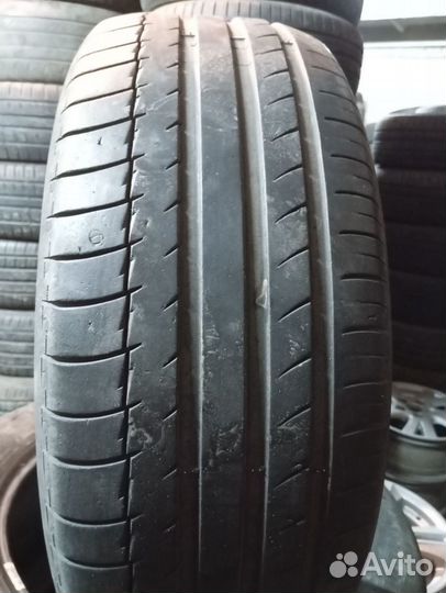 Michelin Latitude Sport 235/55 R17