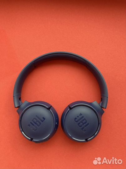 Беспроводные наушники jbl tune 520bt