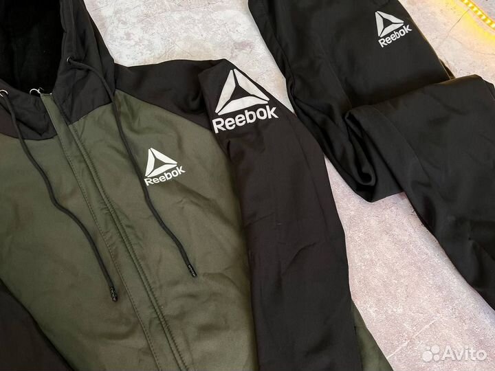 Спортивные костюмы Reebok с флисом