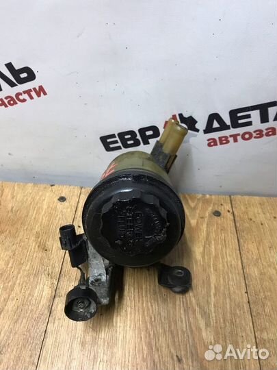 Бачок гидроусилителя Hyundai Elantra