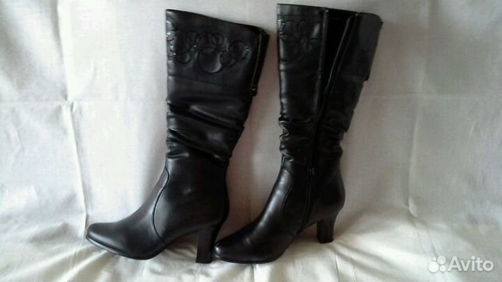 Сапоги осенние утепленные в отличном состоянии