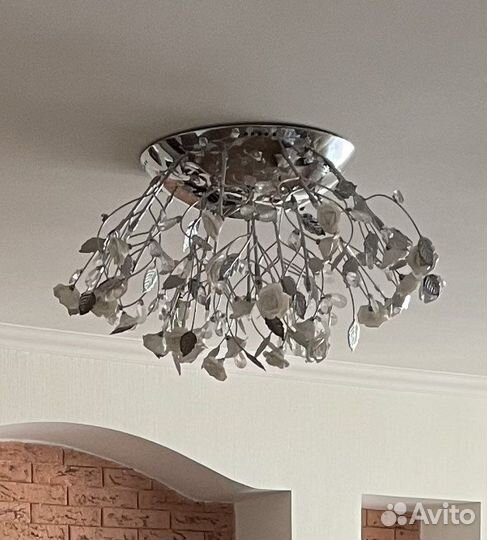 Люстра потолочная
