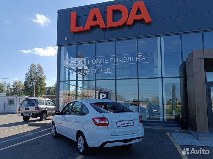 LADA Granta 1.6 МТ, 2023