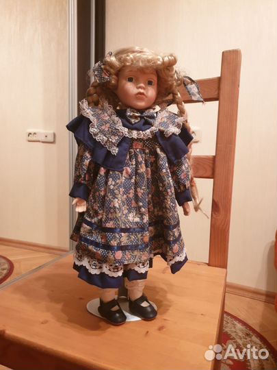 Кукла фарфоровая коллекционная 45 см