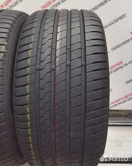 Firestone Roadhawk 245/40 R18 97Y