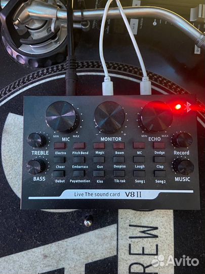 Внешняя звуковая карта для микрофона / микшер