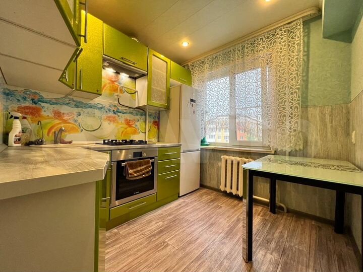 1-к. квартира, 30 м², 3/5 эт.
