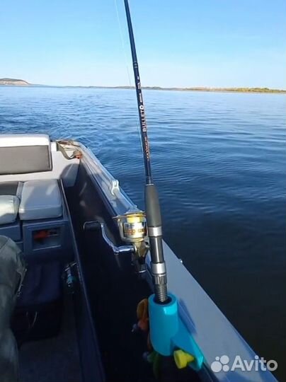 Держатели спиннингов в лодку