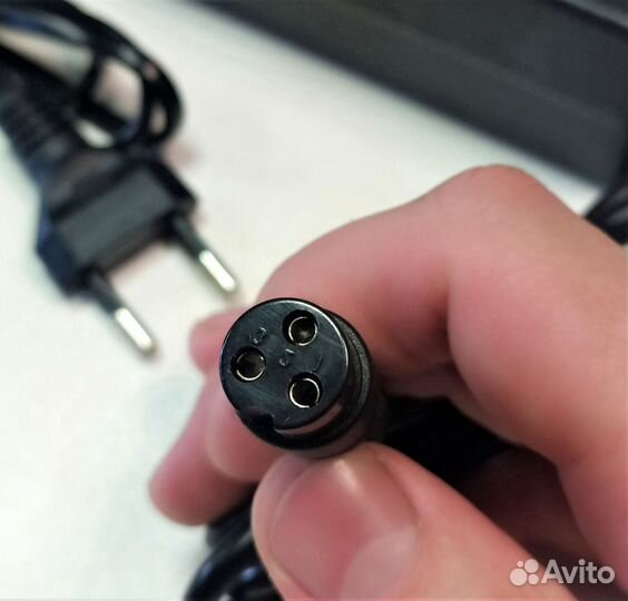 Заpядное устройство 48V (54.6) kugоo М3/M4/PRO