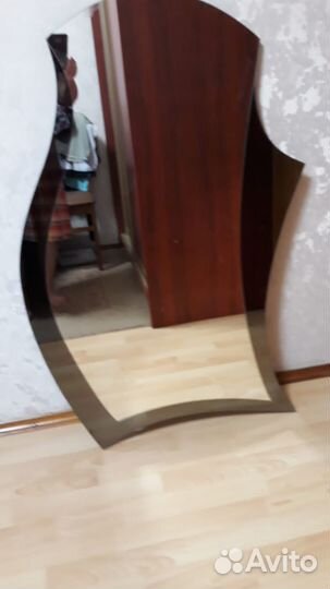 Продам красивое зеркало
