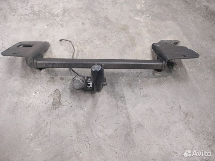 Фаркоп на Hyundai tucson 2