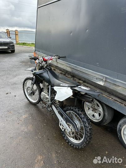 Кроссовый мотоцикл Suzuki Сузуки