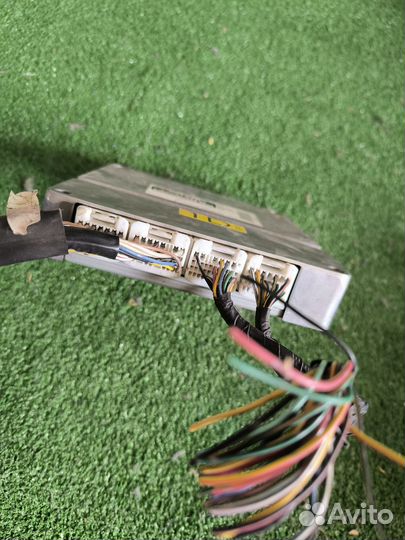 Toyota vitz 1.0 2001 Блок управления двигателем