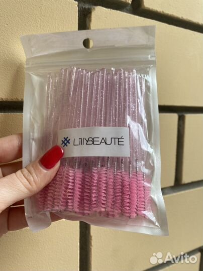 Щеточки для ресниц