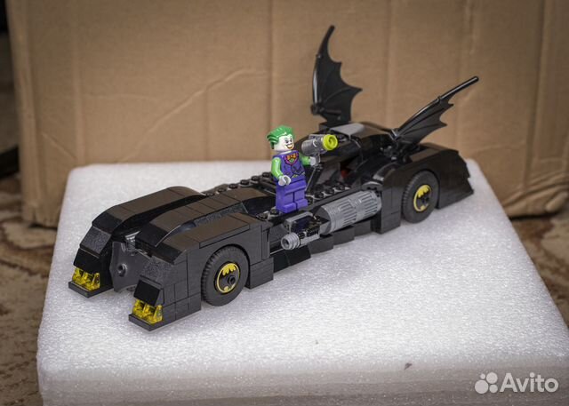 Продам конструктор lego Batmobile
