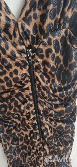 Вечернее платье 46 размера новое