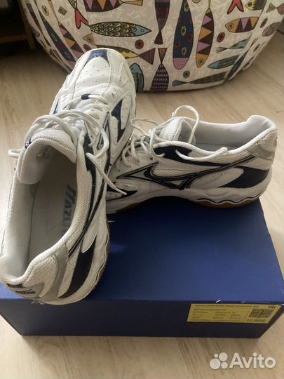 Волейбольные кроссовки mizuno мужские