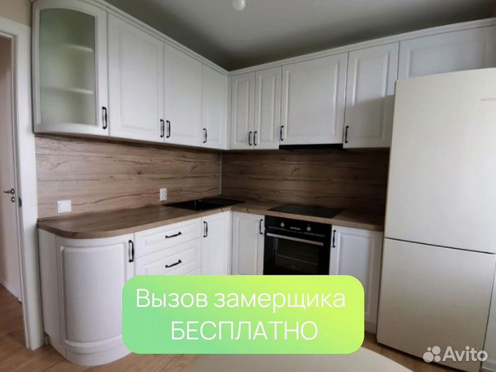Кухня угловая,белая на заказ