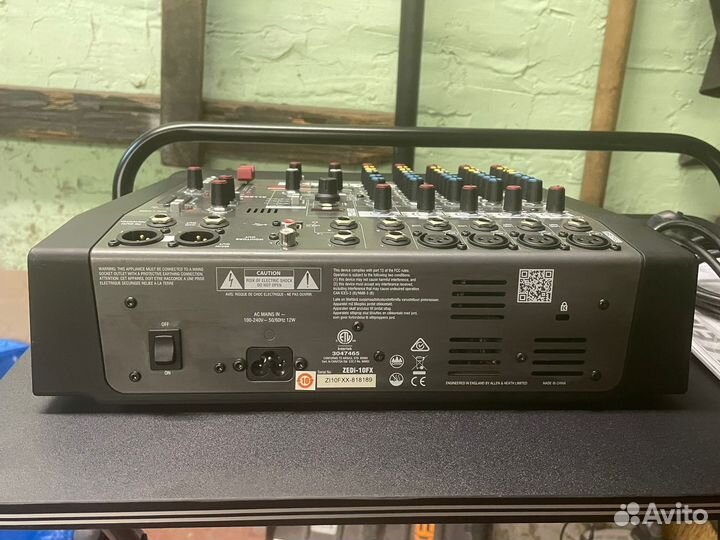 Пульт Allen Heath zedi10Fx (оригинал)