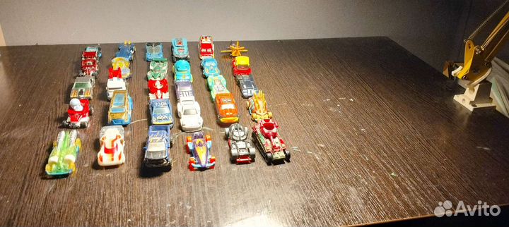 Машинки hot wheels