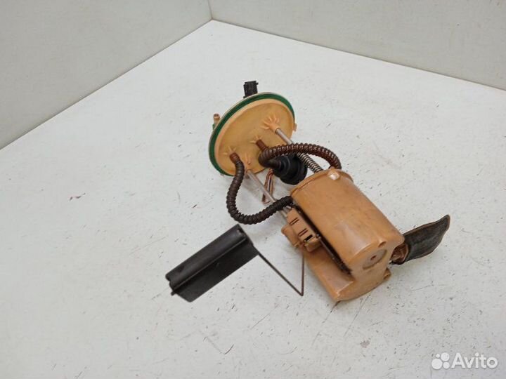 Насос топливный Mazda Tribute 2.0 2001