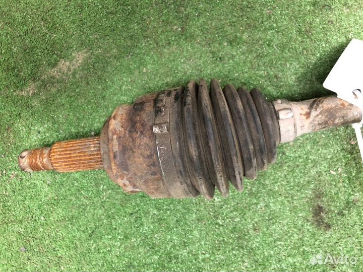 Б/У Вал приводной (Полуось) В хорошем состоянии