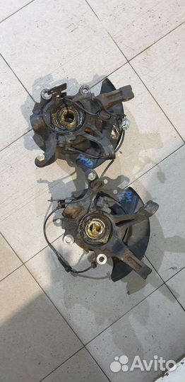 Поворотный кулак, ступица Nissan liberty