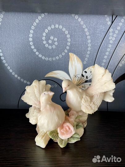 Сувенир Голуби