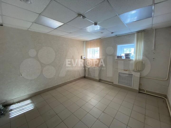 Офис 37 и 16 м²