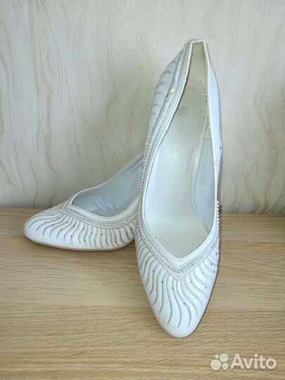 Туфли женские 39 размер