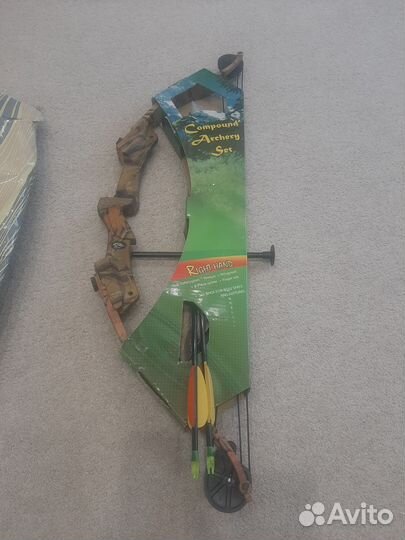 Блочный лук hoyt