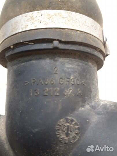 Патрубок системы охлаждения