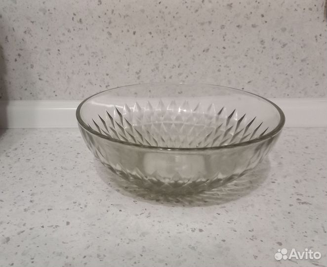 Вазы из стекла