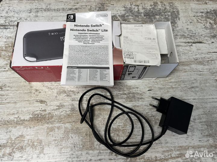 Nintendo switch lite прошитая