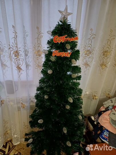 Елка искусственная