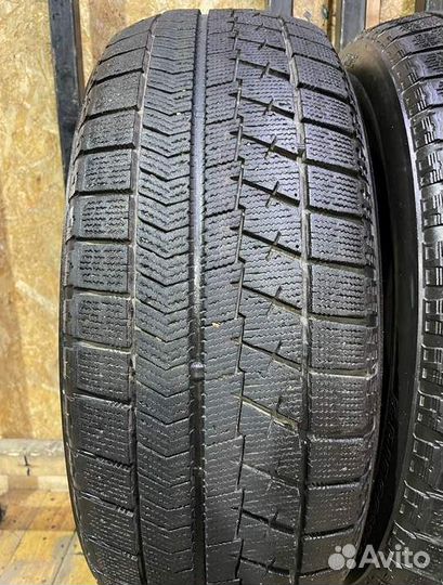 Bridgestone Blizzak VRX 235/55 R17 99S