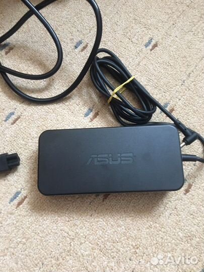 Блок питания для ноутбука asus 19,5v 9,23A 5,5x2,5