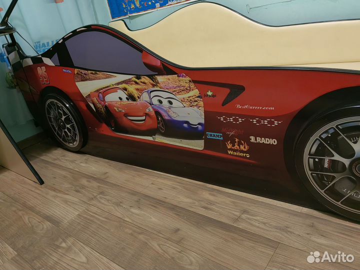 Комплект мебели для детской