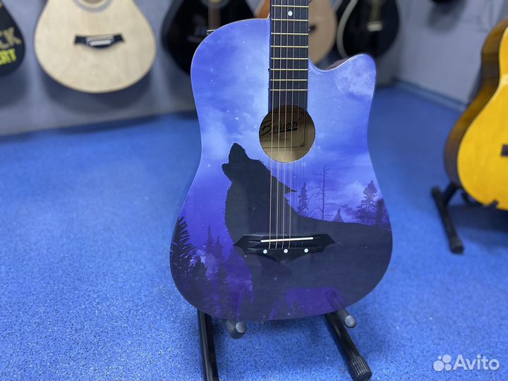 Акустическая гитара с принтом (Wolf)