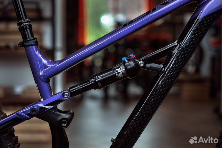 Велосипед Polygon Siskiu T8 Purple Back