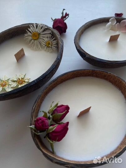 Свеча в кокосе