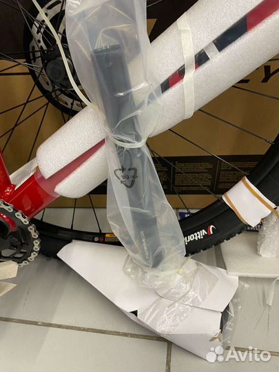 Велосипед GT Avalanche elite(27.5; M) Новый