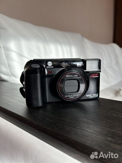 Пленочный фотоаппарат Minolta Mac-tele Quartz Date