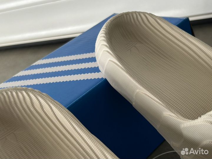 Шлепки Adidas Adilette (35-40)