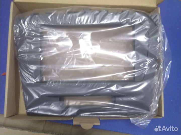 Suzuki Vitara 2015+ Рамка панели приборов