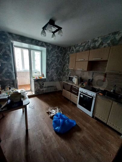 2-к. квартира, 56 м², 6/9 эт.