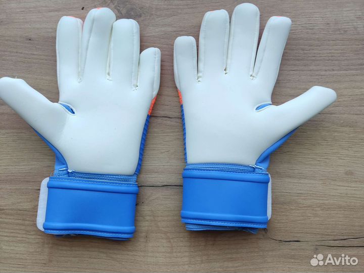 Вратарские перчатки puma