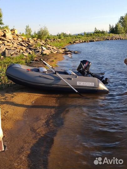 Лодка флагман 280