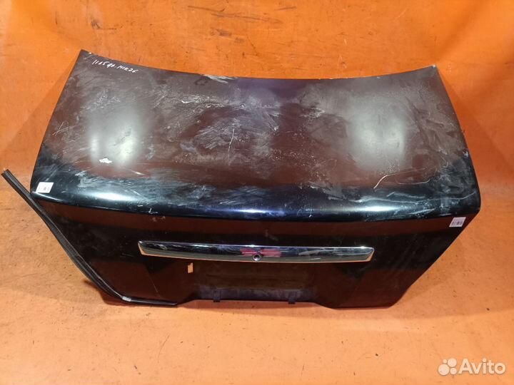 Крышка багажника Nissan Gloria MY34