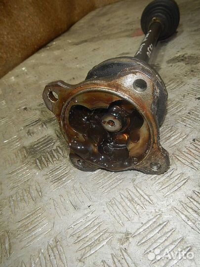 Полуось (привод в сборе) задняя правая, Suzuki (Су